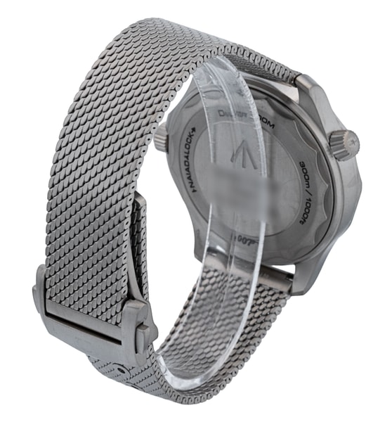 Omega Seamaster Diver 300m - James Bond Edition 210.90.42.20.01.001